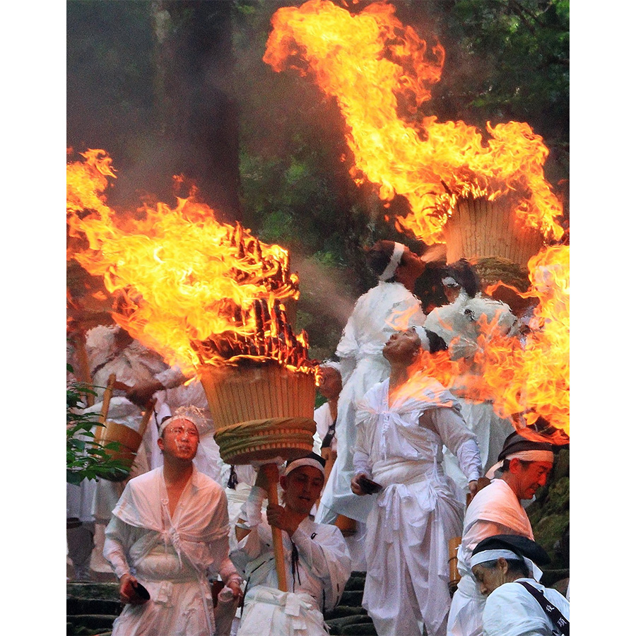 第1期 優秀賞「火祭り」makaho 様
